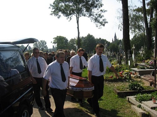 augustów pogrzeby